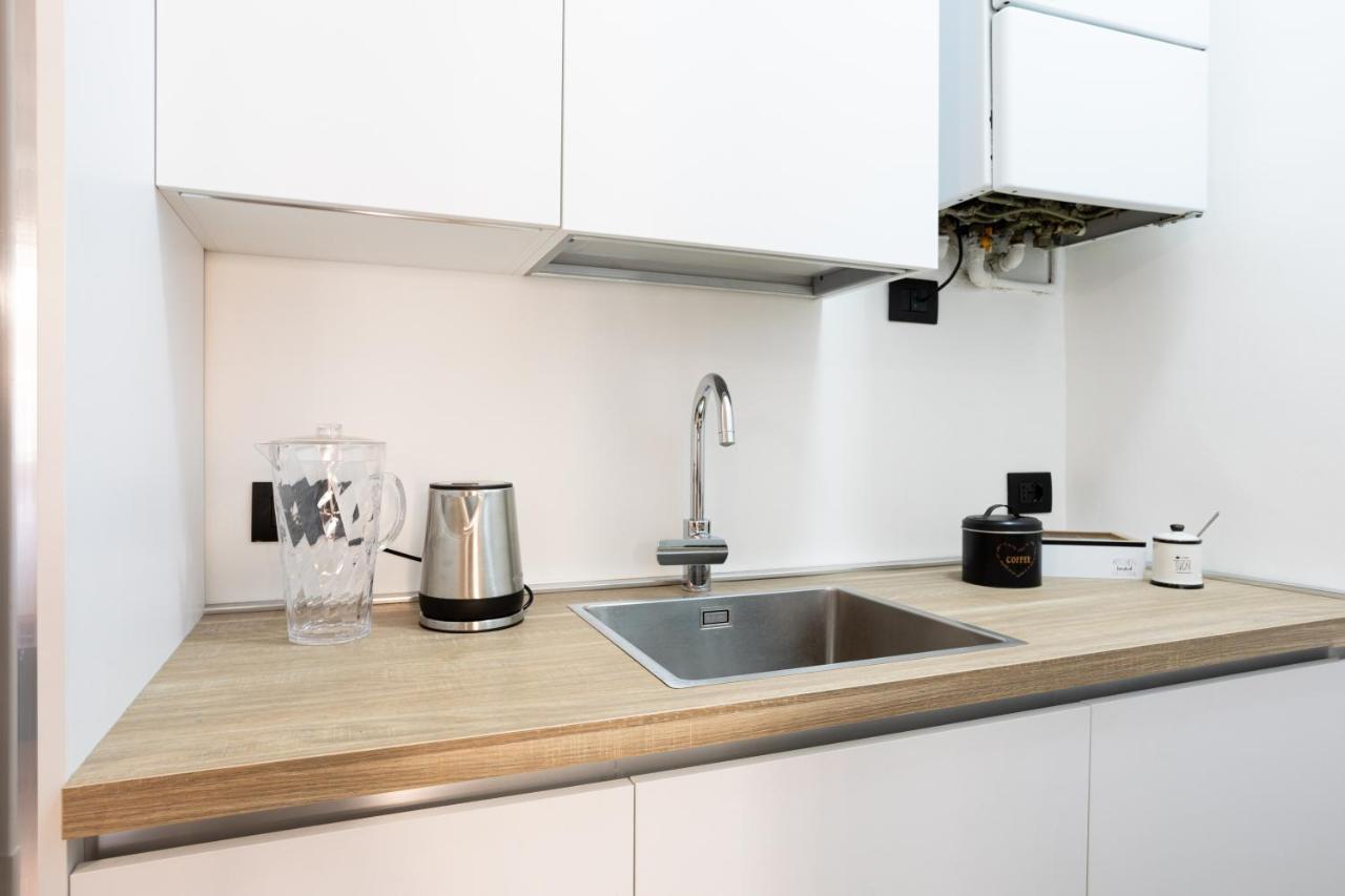 Xenia Apartments - Enjoy Porta Venezia In Modern Apt- 10 Min From Duomo Milan Extérieur photo