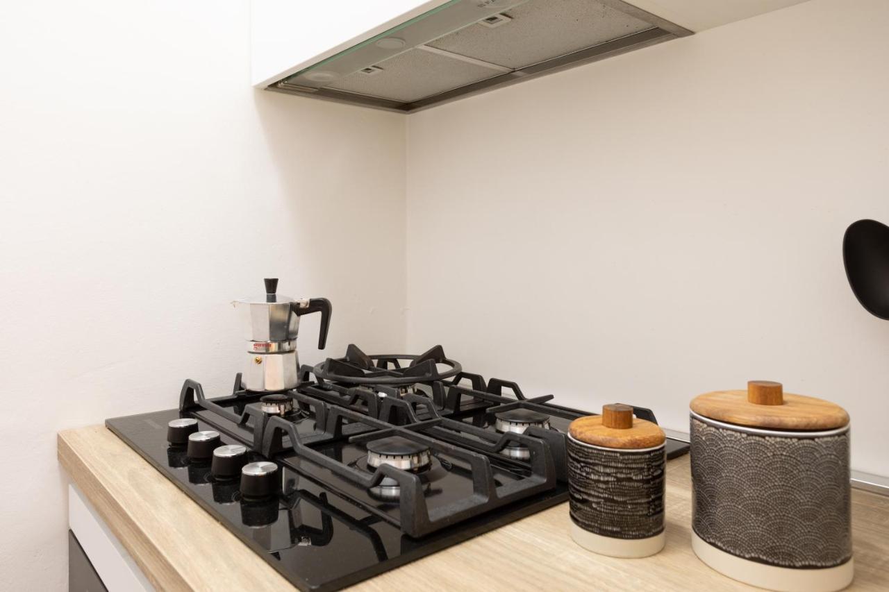 Xenia Apartments - Enjoy Porta Venezia In Modern Apt- 10 Min From Duomo Milan Extérieur photo